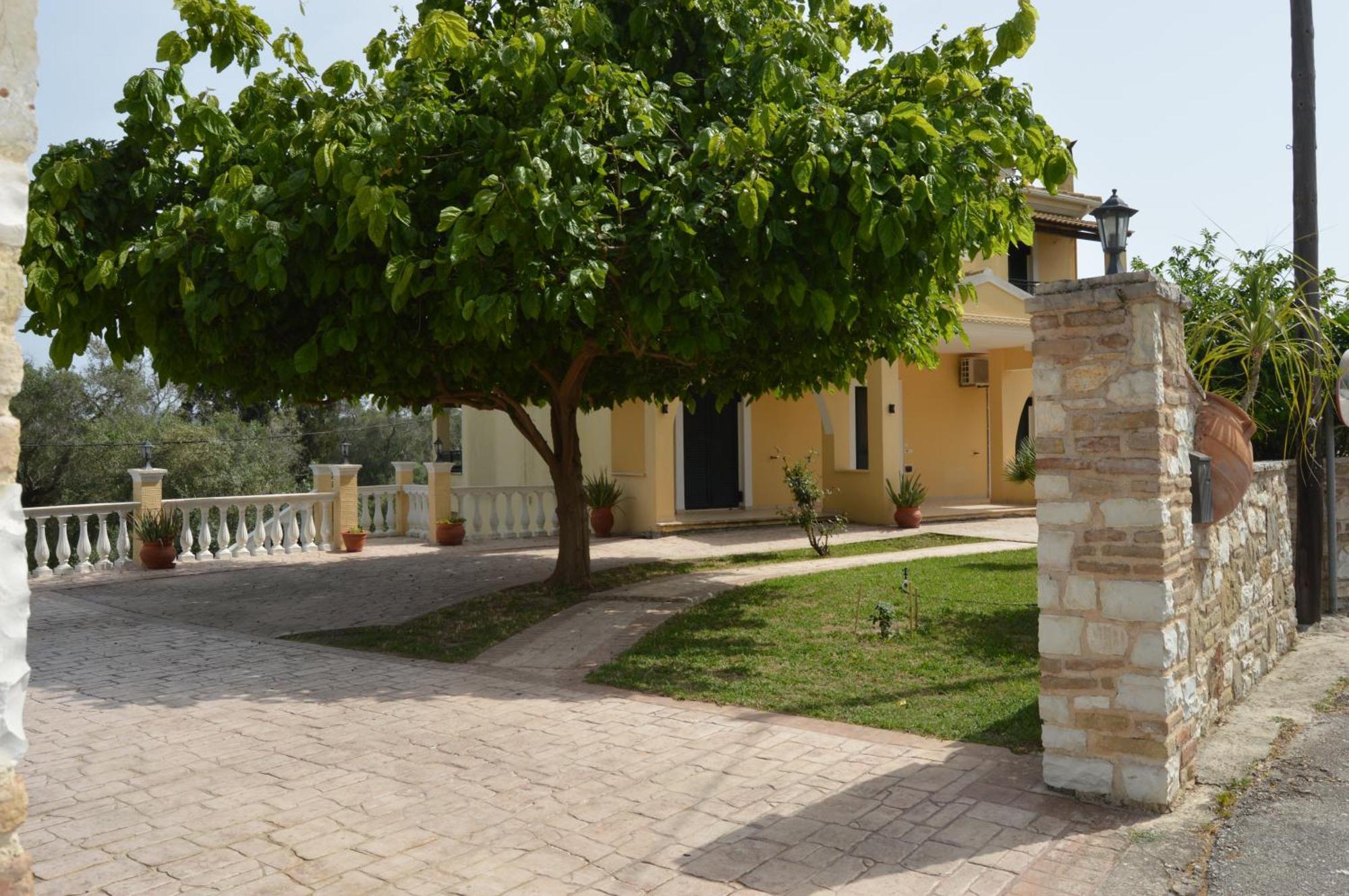 Villa Elena Marathias  Exterior photo